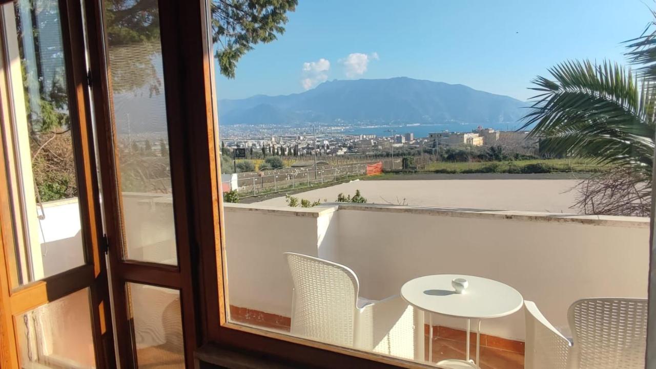 B&B Il Giardino Di Villa Anna トレカーゼ エクステリア 写真