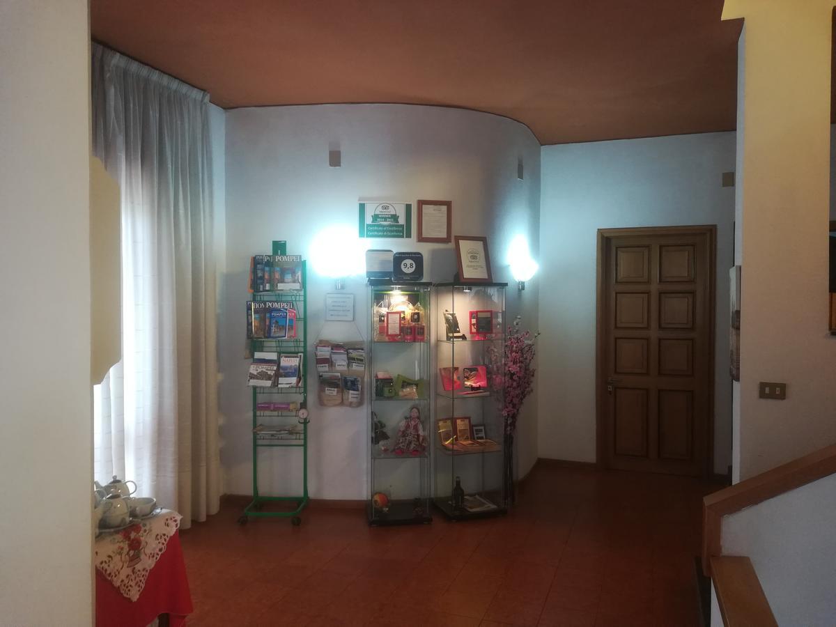 B&B Il Giardino Di Villa Anna トレカーゼ エクステリア 写真