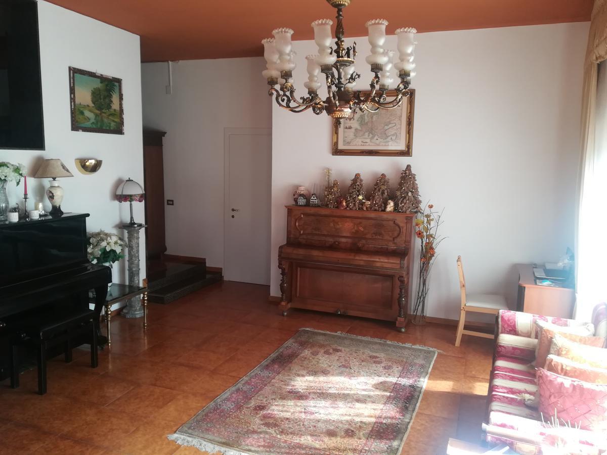 B&B Il Giardino Di Villa Anna トレカーゼ エクステリア 写真